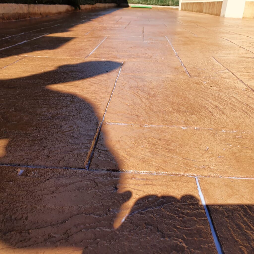 beton-amprentat-alee-maro